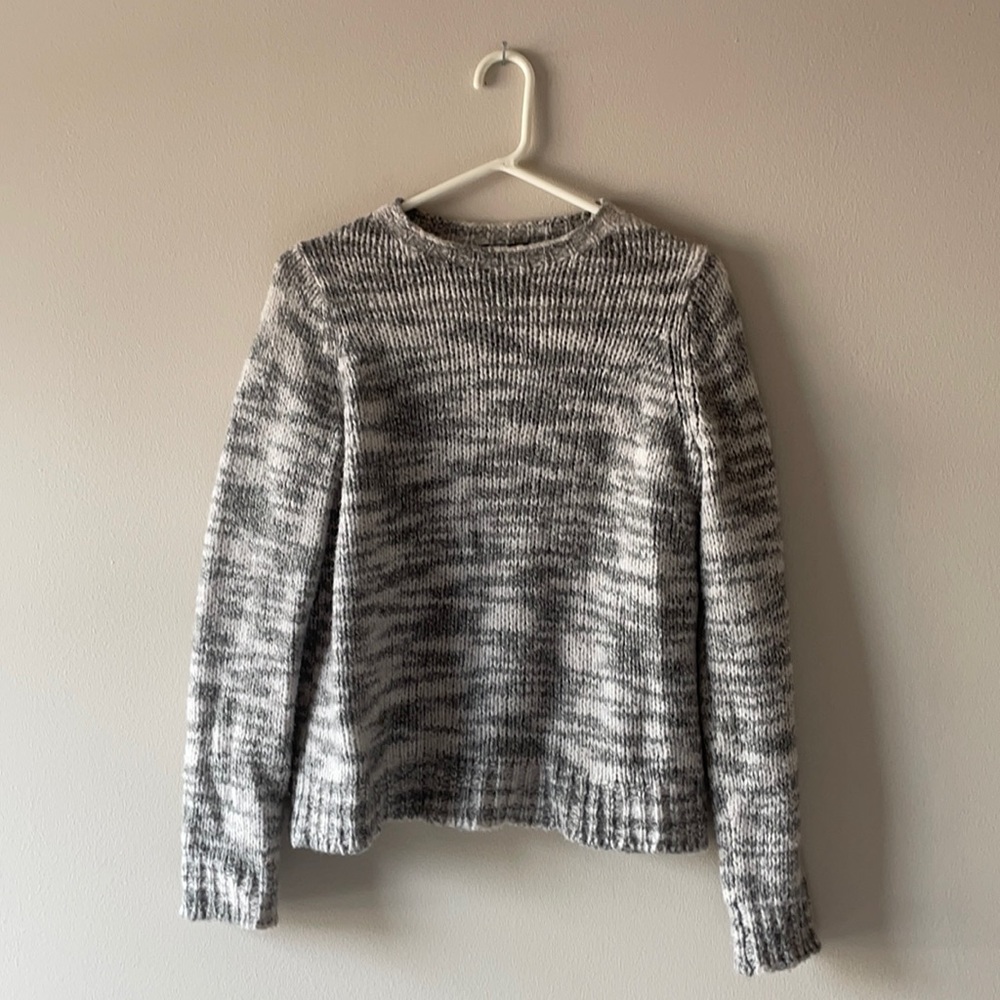 Eileen Fisher: Merino wool, grey & white sweater